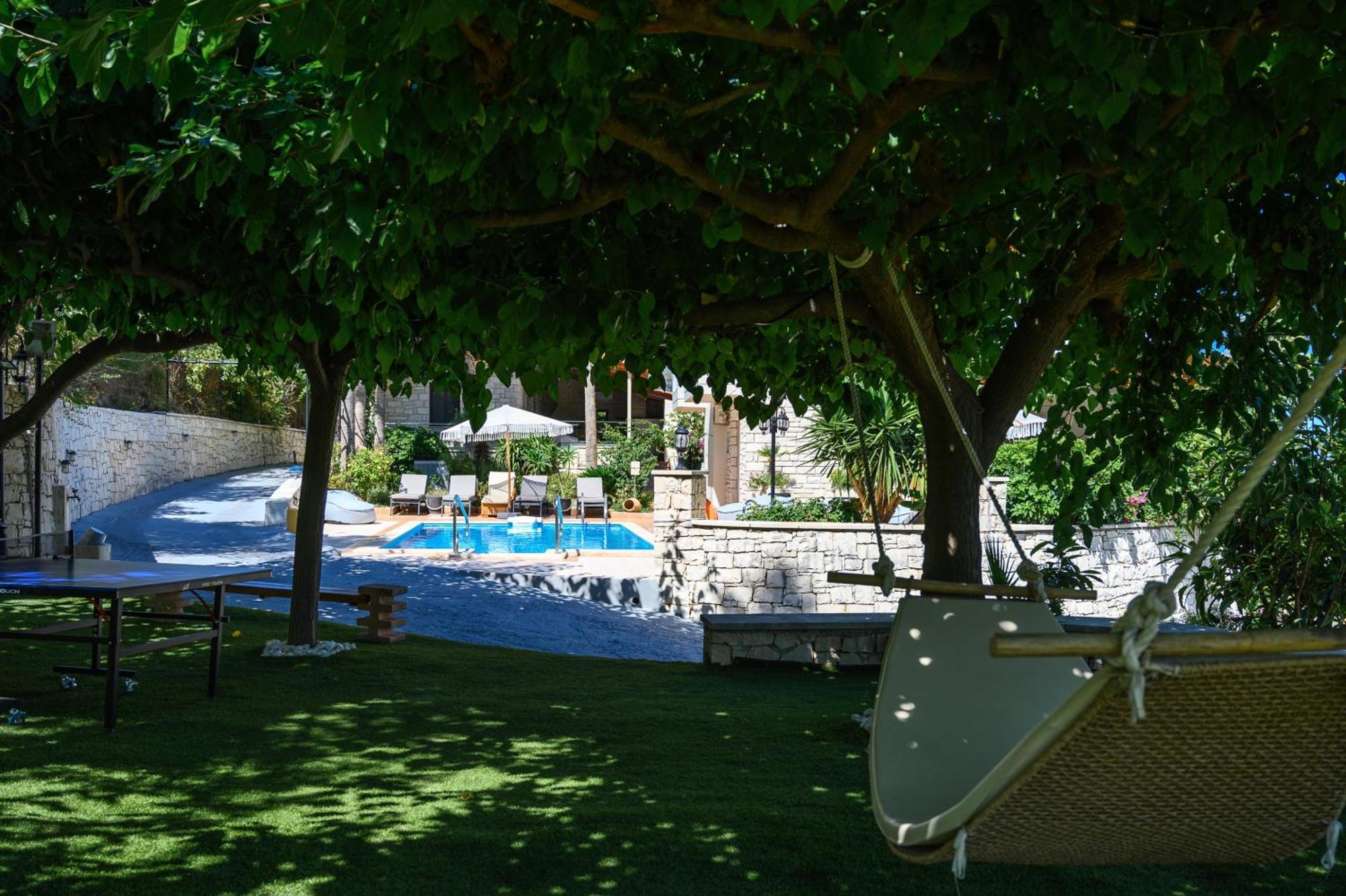Kipo Paradiso Spa, Yoga & Gym Resort Kirianna Exterior foto
